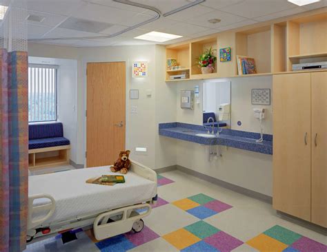 St. Louis Children's Hospital Patient Rooms — Kadean