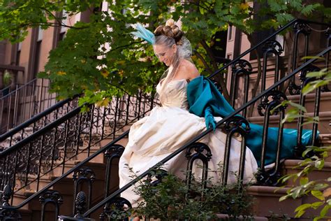 Sarah Jessica Parker Wears Sex And The City Wedding Dress