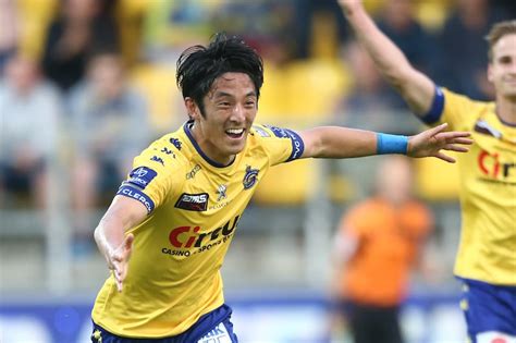 森岡亮太が今季5点目！ 1ゴール1アシストの活躍で3戦ぶり白星に貢献 サッカーキング