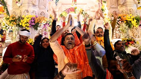 Ayodhya Ram Mandir Inauguration Live Updates Heavy Rush Of Devotees