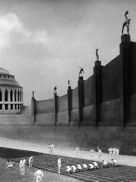 Metropolis (1927, Fritz Lang) Photo by Horst von Harbou. | Metropolis ...