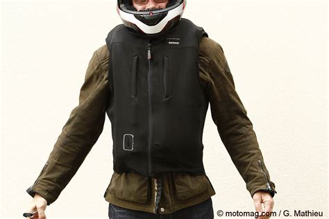 Bering C Protect Air Un Gilet Airbag Filaire à Petit Moto