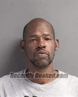 Recent Booking Mugshot For ERIC JERMAINE MILLER In Volusia County