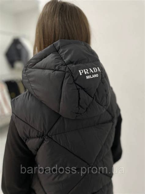 Купить Женская черная жилетка Prada Прада, цена 3049 ₴ — Prom.ua (ID ...