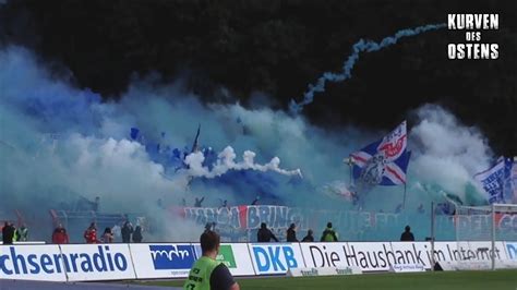 FC Erzgebirge Aue 0 0 FC Hansa Rostock 05 09 2015 Choreo Pyro