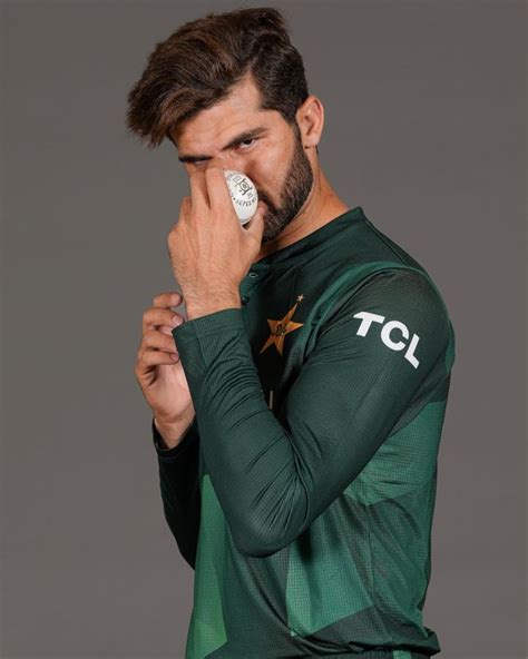 Shaheen Afridi Biography Age Net Worth Instagram Spouse Height