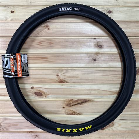 Maxxis Ikon 26x220