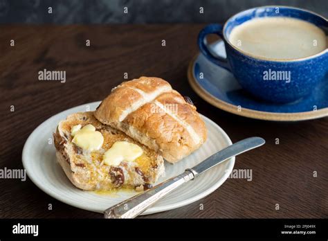 Hot Cross Bun Cut In Half Hi Res Stock Photography And Images Alamy