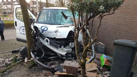 Automobilist Veroorzaakte Ravage Na Onwelwording Omroep Gelderland