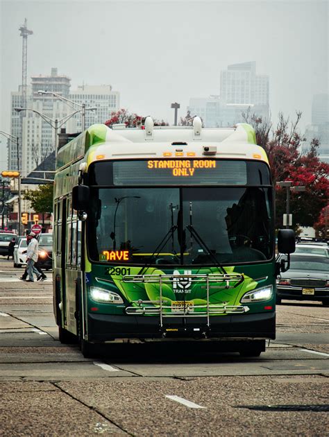 Nj Transit New Flyer Xe40 Near Wrtc Chris R Flickr