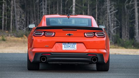 First Drive 2019 Chevrolet Camaro Turbo 1le Automobile Magazine