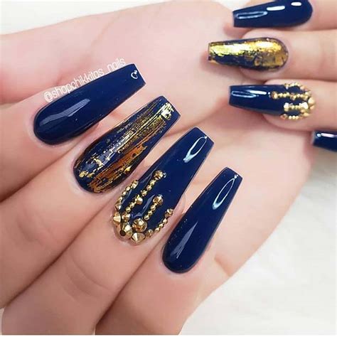 23 Chic Blue Nail Designs