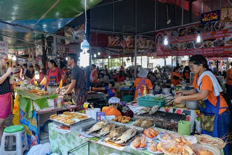 Markets Of Bangkok Chatuchak Weekend Market Explore Shaw