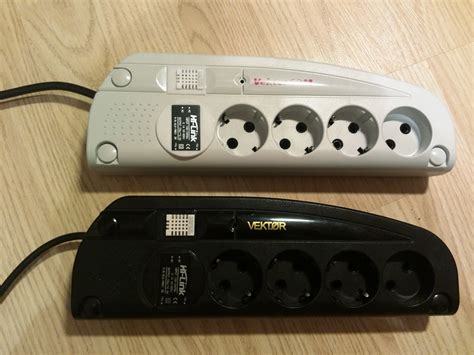 Умная розетка с предохранителем и заземлением (NodeMCU/ESP8266 + Blynk ...