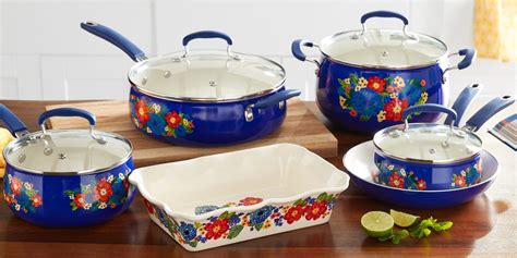 Best Ceramic Cookware Sets of 2022 — Top Ceramic Pans for Every Kitchen