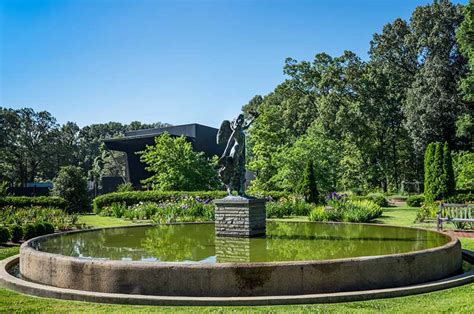 memphis_botanic_gardens-fountain | Southern Bride