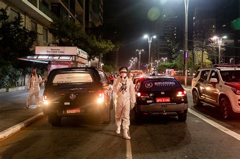 Marcha À Ré – Nuno Ramos