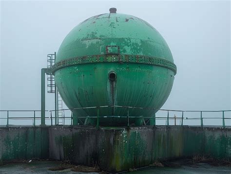 Вид резервуара для хранения воды | AI-сгенерированное изображение