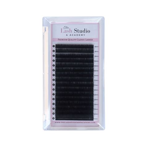Classic Lashes | Lash Studio & Academy
