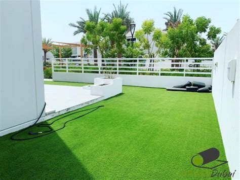 Lawn Artificial Grass Dubai Best Green Grass Supplier In Uae