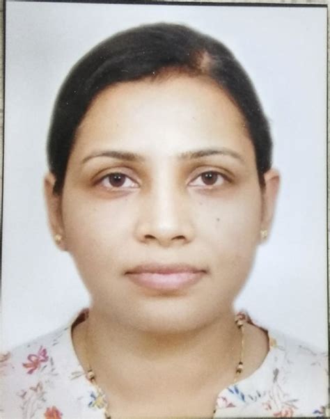 Dr Manisha Rathore