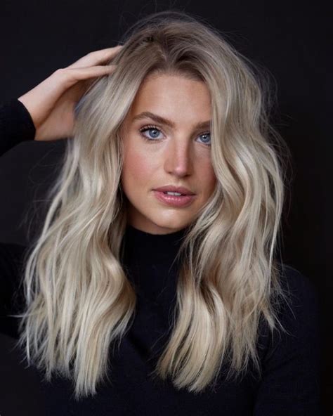 40 Ash Blonde Hair Color Ideas