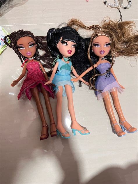 Bratz Girls Nite Out 21st Birthday Edition Fashion Doll Yasmin Sasha And Jade Hobbies And Toys