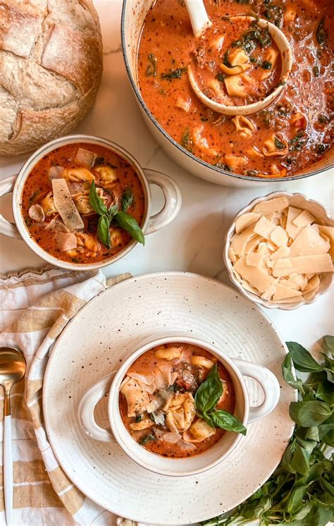 Spicy Sausage And Spinach Tortellini Soup A Sutherland Belle