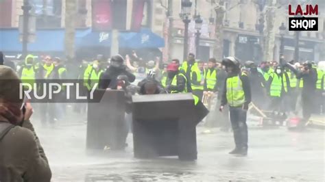 Protesta masive në Francë Qytetarët i thonë Jo rritjes së çmimit të