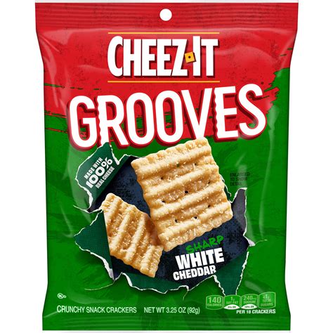 Cheez-It Grooves® Sharp White Cheddar