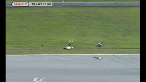 Simoncelli Incidente Sepang 23 10 11simoncelli Crash At Sepang Youtube