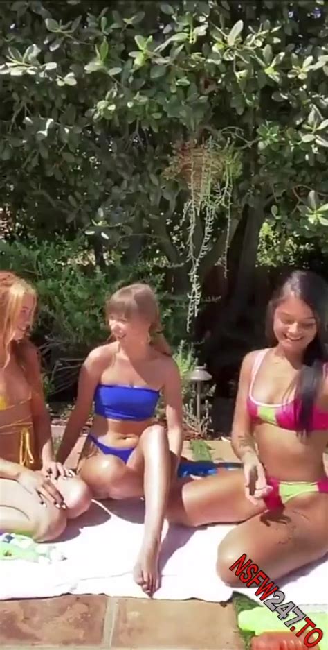 Riley Reid Outdoor Trio Play Snapchat Premium Porn Videos