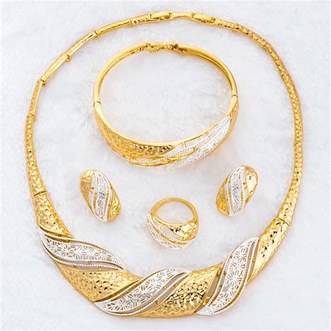 Unique Zinc-Alloy Gold Plated 4 Pieces Jewelry Sets