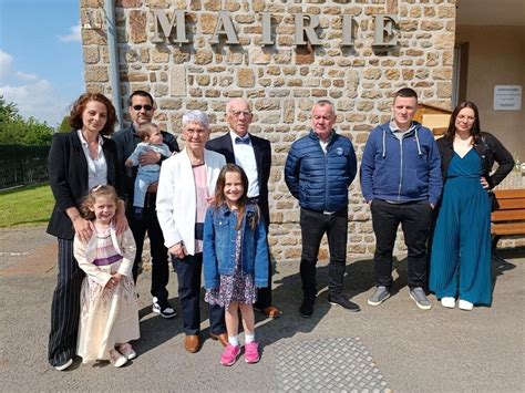 Soixante ans après leur mariage ils se redisent oui à Saint Senier