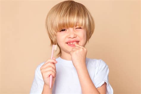 Agenesia Dental Infantil Tipos Y Tratamientos Coi