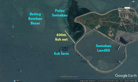 wild shores of singapore: Pulau Semakau with 600m-long fishing net