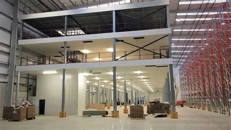 Mezzanine Floor Open Area | Viewfloor.co