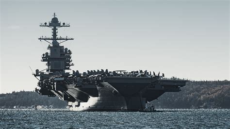 10 Of The Biggest Aircraft Carriers In The World