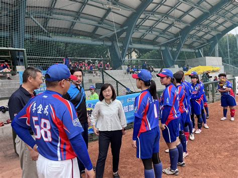 「2023企業女子壘球聯賽」 青年公園棒球場，火熱開打！ 蕃新聞