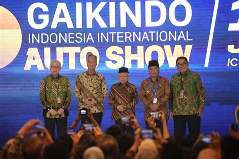 Pj Gubernur Banten GIIAS 2024 Tingkatkan Target Pendapatan Daerah