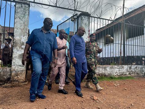 Twenty killed in Sierra Leone attack and nearly 2,000 prisoners escape