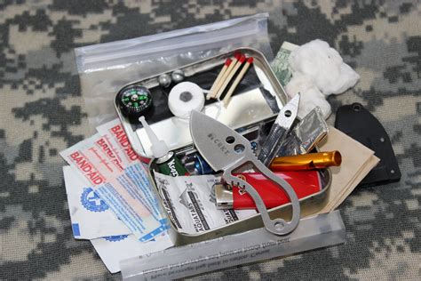 Altoids Survival Kit 2.0 : 12 Steps (with Pictures) - Instructables