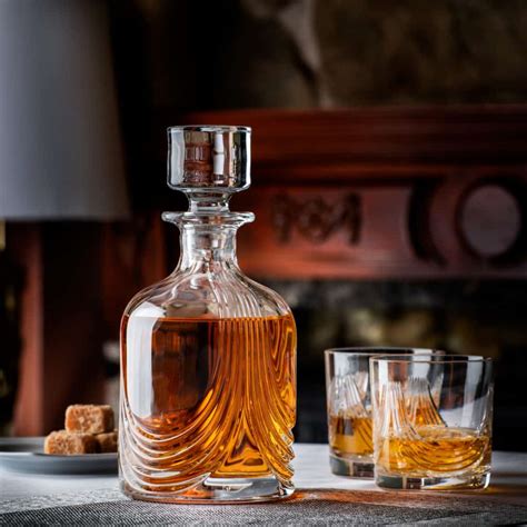 Shop Whisky Decanters In Crystal Glass Decanters For Whisky