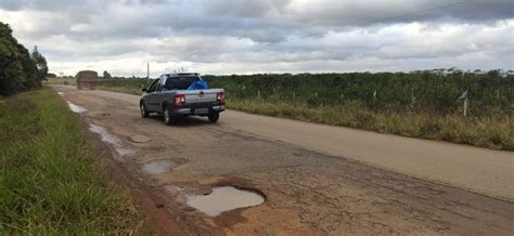 PERIGO Motoristas se queixam de rodovia que liga Barra do Choça à