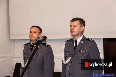 Wroc Aw Komendant Wojew Dzki Policji Dariusz Weso Owski Odchodzi Na