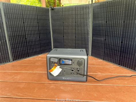 BLUETTI EB55 Portable Power Station PV200 Solar Panel Review Emily