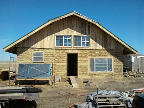 Pallet House Build | Pallet building, Pallet house plans, Building a house