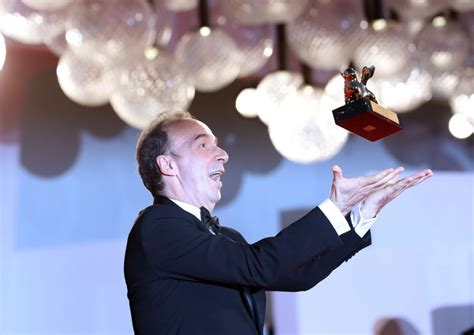 Roberto Benigni Compie 70 Anni Frasi Aforismi Citazioni Style