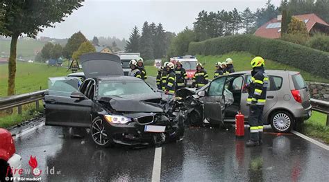 Stmk Kollision beim Überholen und Auffahrunfall in den Unfall in