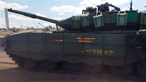 Don't Tell Putin: Ukraine Captured Russia's Elite T-90M Tank - 19FortyFive